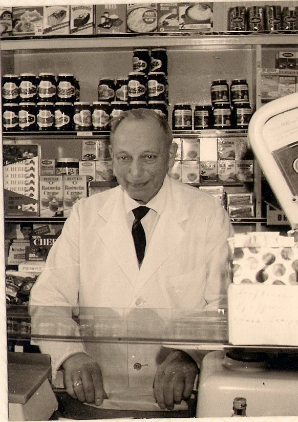 1965 Gustav Tavenrath. GAT013